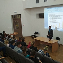 Студентам Ишимского пединститута рассказали о проблемах распространения идей экстремизма в молодежной среде